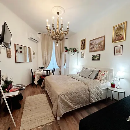 Apartment Downtown Vibe